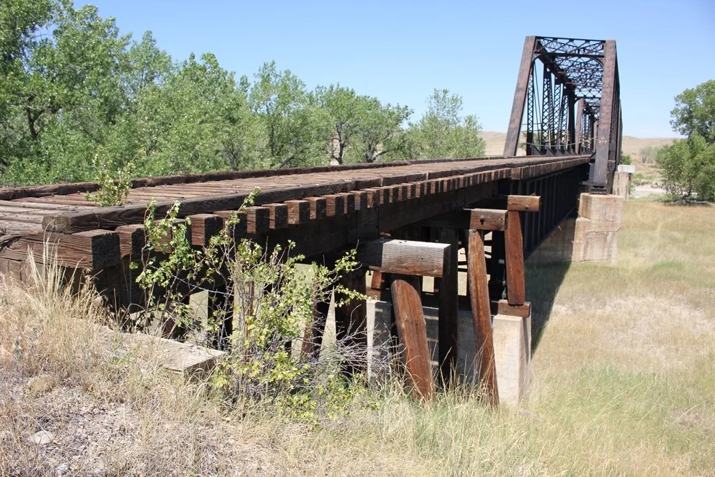 Abandoned Cheyenne River Bridge